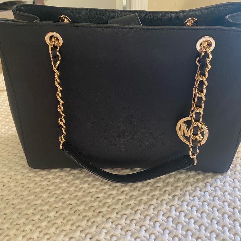 Michael kors tote bag